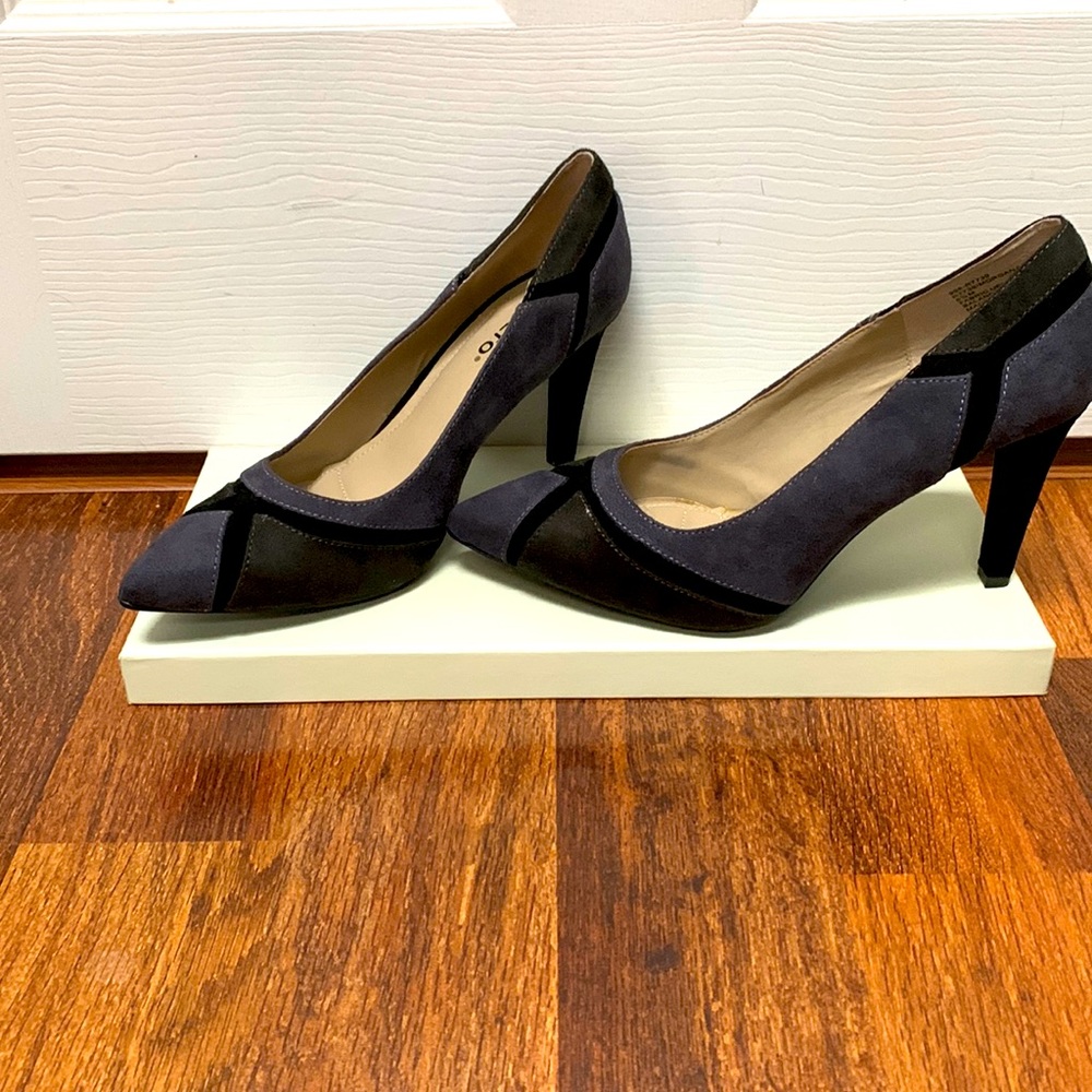 Rialto Multi Grey-Black geometric color block Faux Suede 4” heels sz 9.5 - Picture 3 of 9